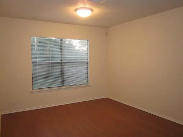 1102 Comfort ST, Cedar Park, TX 78613