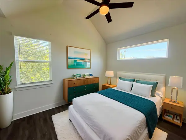1212 Lily TER #2, Austin, TX 78741