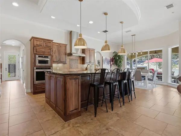 324 Valley LDG, New Braunfels, TX 78132