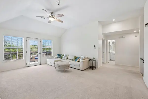 10021 Planters Woods DR, Austin, TX 78730