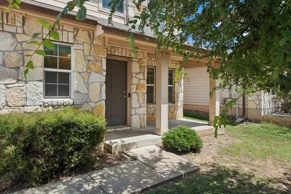 458 Nottingham LOOP, Kyle, TX 78640