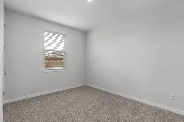 228 Montecido DR, Liberty Hill, TX 78642