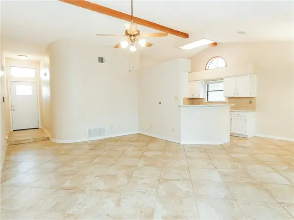 7913 TIFFANY DR, Austin, TX 78749