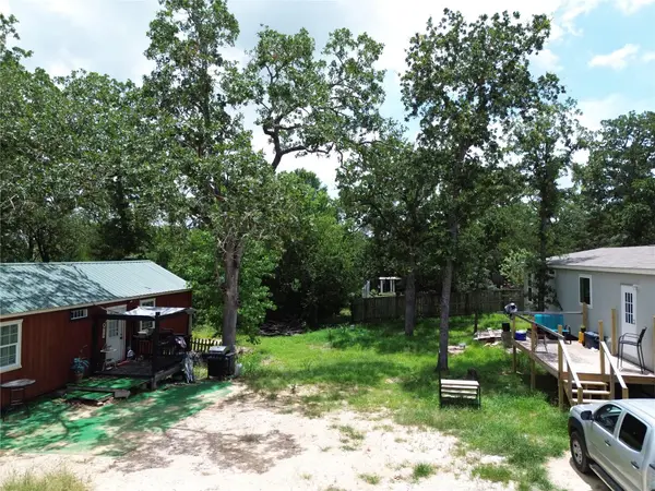 189 Indian Oak DR #A, Bastrop, TX 78602