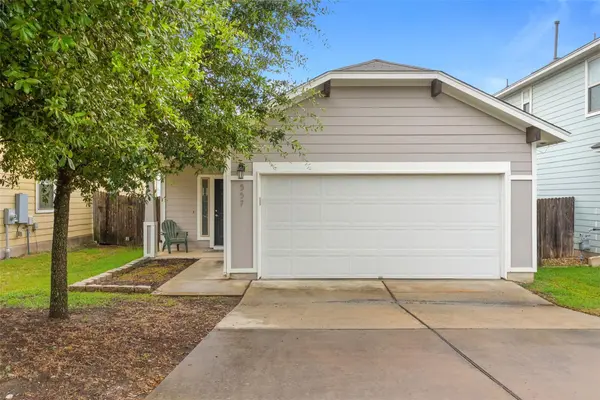 557 Twisted Oaks LN, Buda, TX 78610