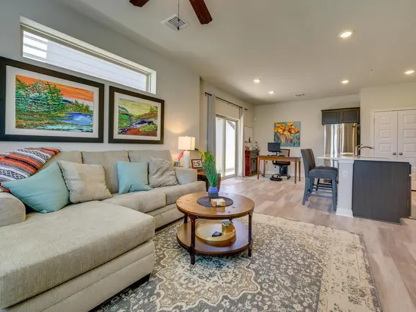 7702 Dylan DR, Austin, TX 78744