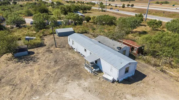 3731 Homannville TRL, Lockhart, TX 78644