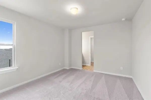 221 Comet Pointe DR, Georgetown, TX 78628