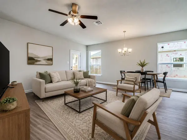 4210 Birdwatch LOOP #2, Pflugerville, TX 78660