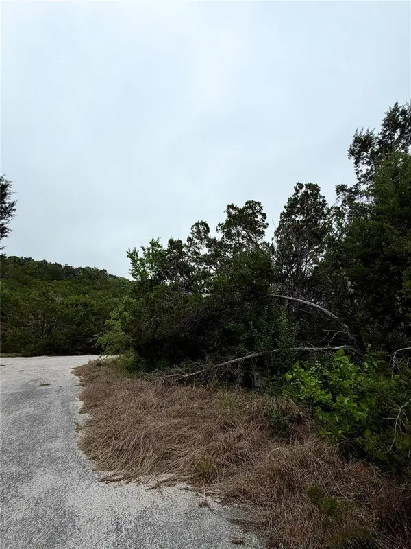 8903 Eagle PASS, Lago Vista, TX 78645