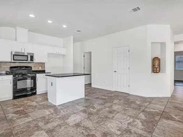 16601 Jadestone DR, Leander, TX 78641