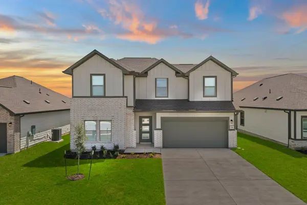 156 Wind Hill, Jarrell, TX 76537