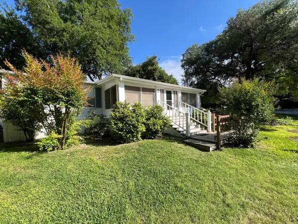 356 River Bend DR, New Braunfels, TX 78130