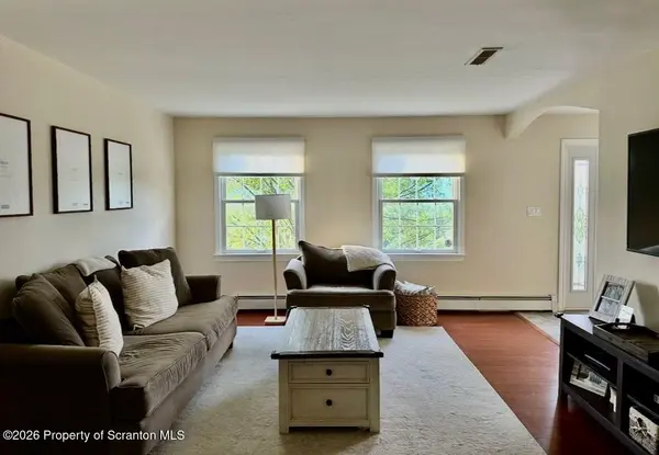 19 Birch AVE, Plains, PA 18705