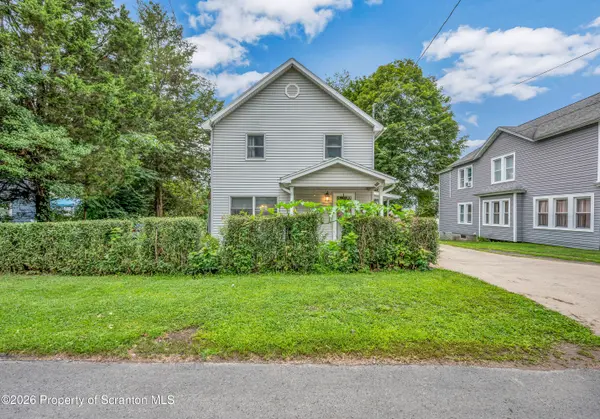51 Archbald ST, Carbondale, PA 18407