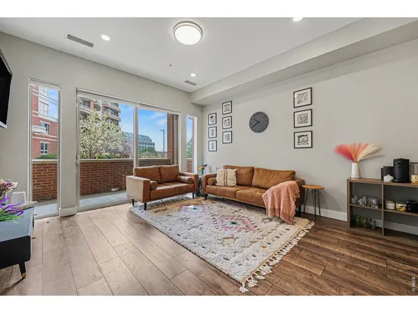 4885 S Monaco #101, Denver, CO 80237