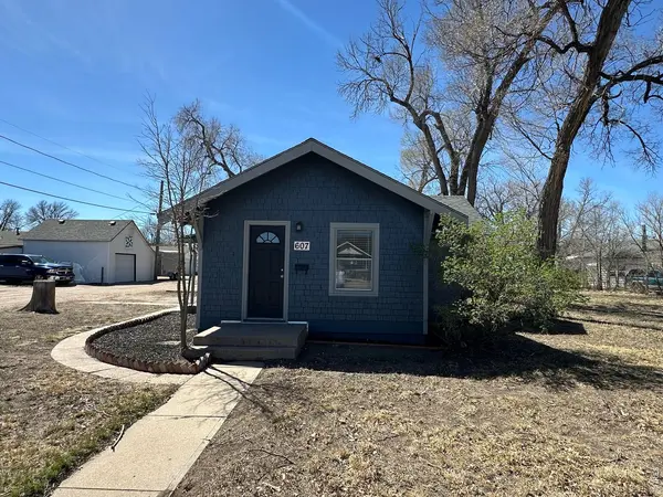 607 Broadway, Sterling, CO 80751