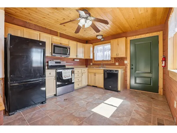 750 Cougar, Boulder, CO 80302