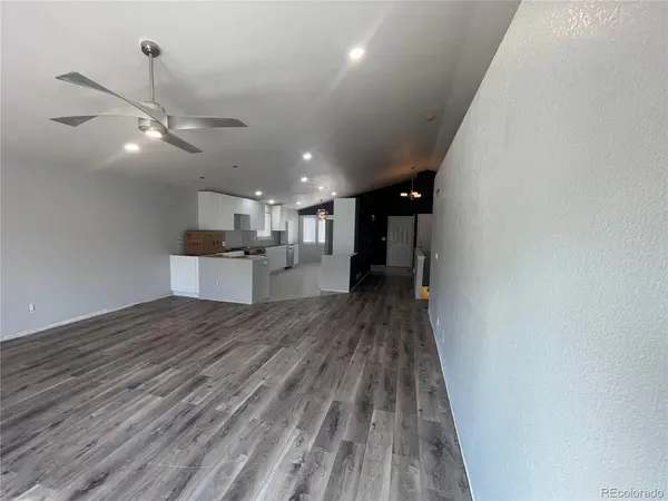 14906 E 52nd, Denver, CO 80239