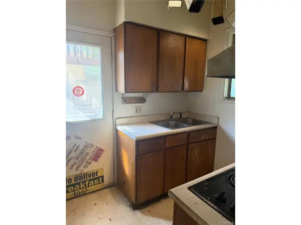 1309 Chester, Aurora, CO 80010