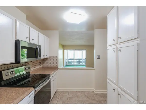 9625 E Center #8A, Denver, CO 80247
