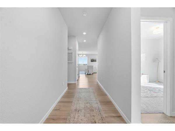 5835 Red Barn, Mead, CO 80504