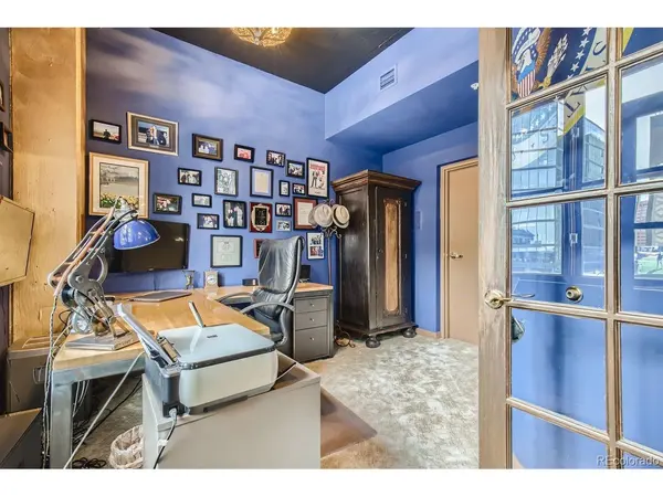 1735 19th #5B, Denver, CO 80202