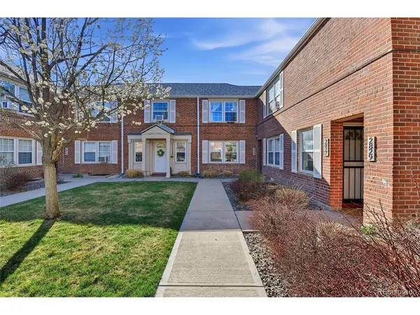 2823 Jasmine, Denver, CO 80207