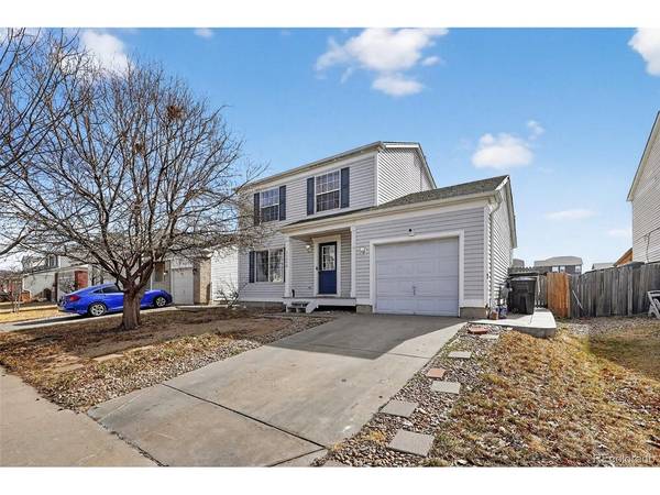 15852 E 48th, Denver, CO 80239