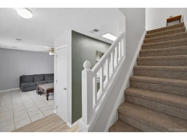 15852 E 48th, Denver, CO 80239