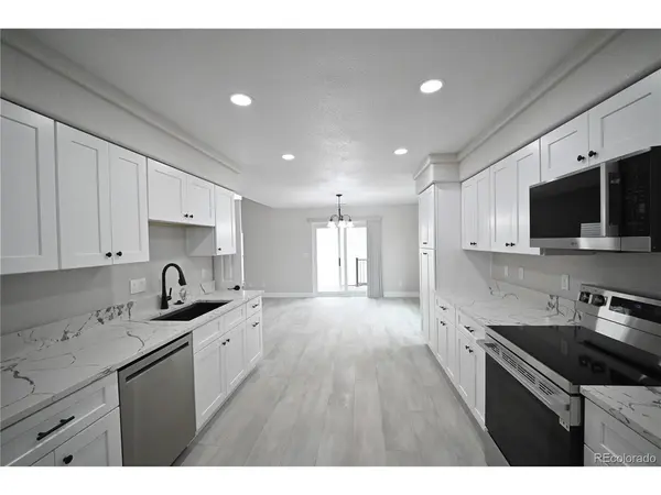19834 E 49th, Denver, CO 80249