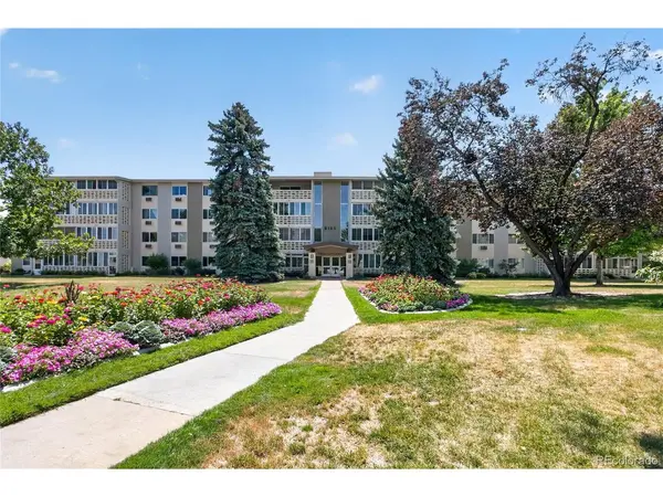 9180 E Center #6B, Denver, CO 80247