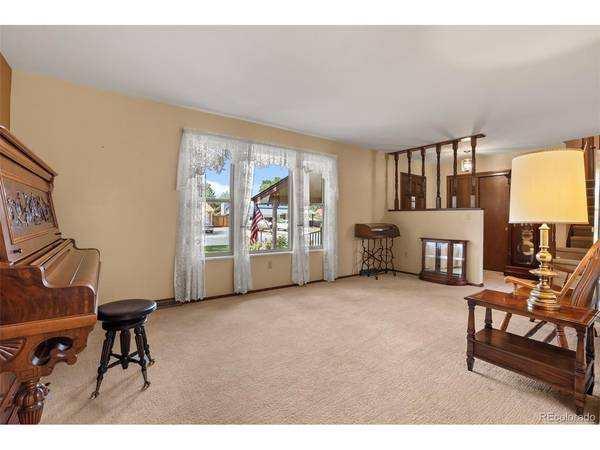 8118 S Marshall, Littleton, CO 80128