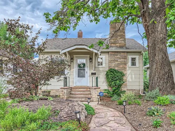 1951 S Downing, Denver, CO 80210