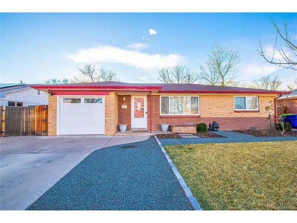 1543 S Benton, Lakewood, CO 80232