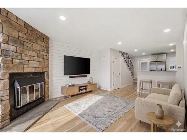 9800 W Cornell, Lakewood, CO 80227