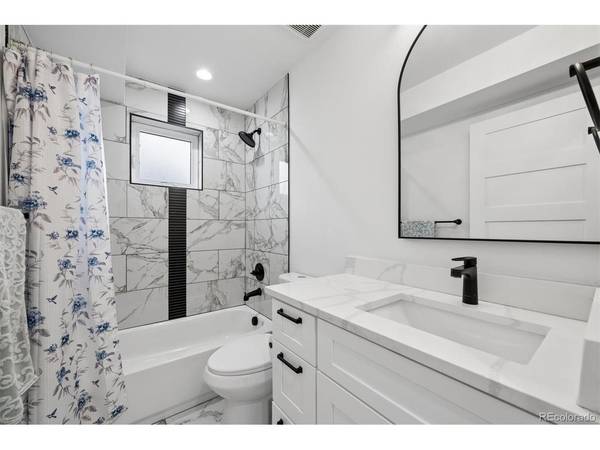 1931 Andes, Aurora, CO 80011