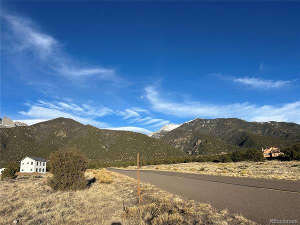 3292 Camino Del Rey, Crestone, CO 81131