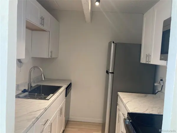 8060 E Girard #805, Denver, CO 80231