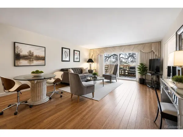 9355 E Center #B7, Denver, CO 80247