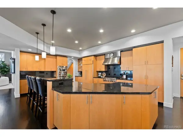 55 S Dexter, Denver, CO 80246