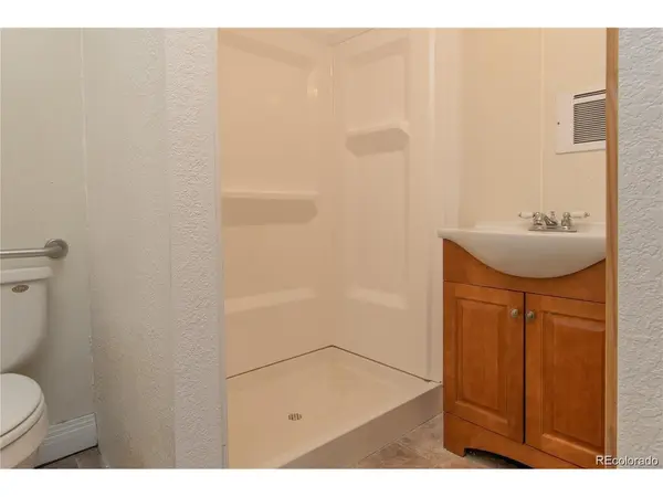 325 E Kiowa, Elizabeth, CO 80107