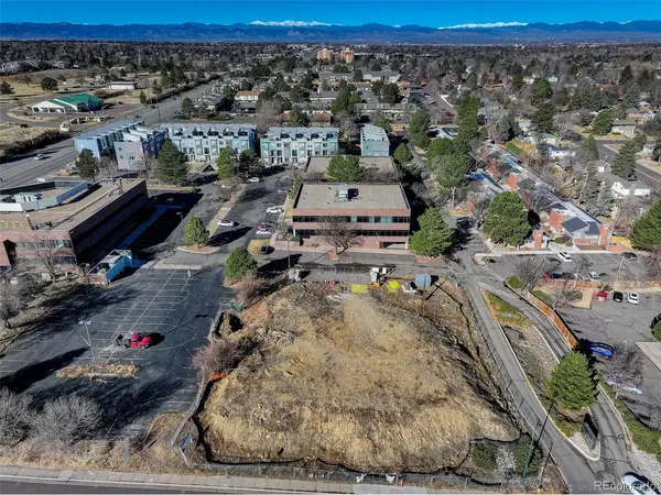 3401 S Yosemite, Denver, CO 80231