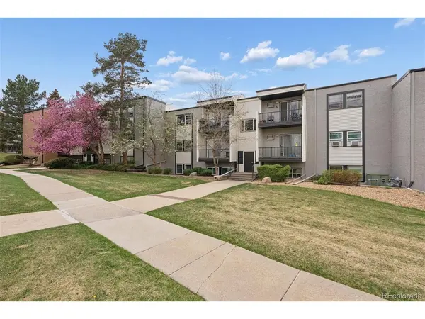 1300 Golden #104, Golden, CO 80401