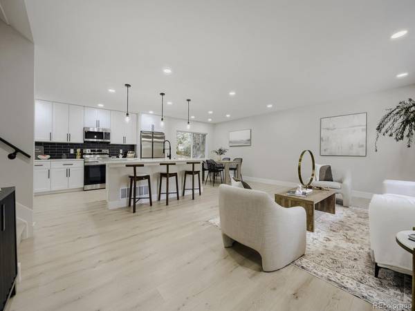 7555 S Madison, Centennial, CO 80122