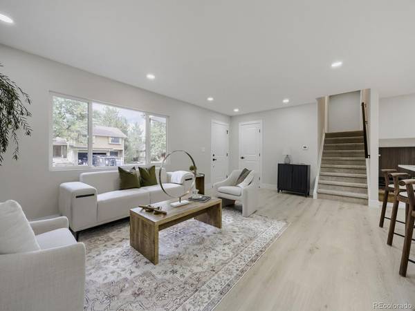 7555 S Madison, Centennial, CO 80122