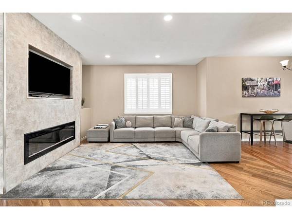 9836 Florence, Highlands Ranch, CO 80126