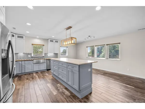 3301 W Union, Englewood, CO 80110