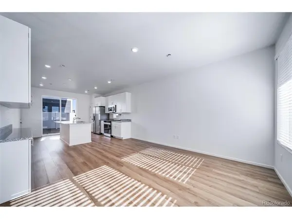 46601 Sunflower, Bennett, CO 80102