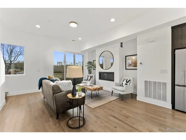 2128 Applewood, Lakewood, CO 80215